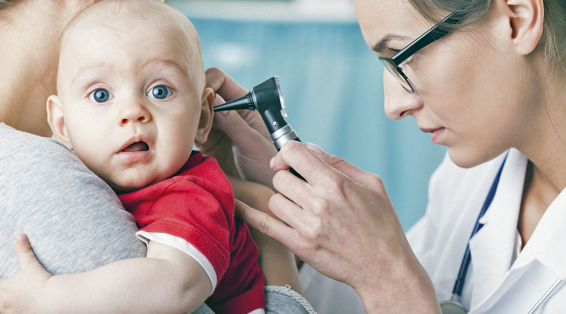 Как проверить слух у новорожденного ребенка